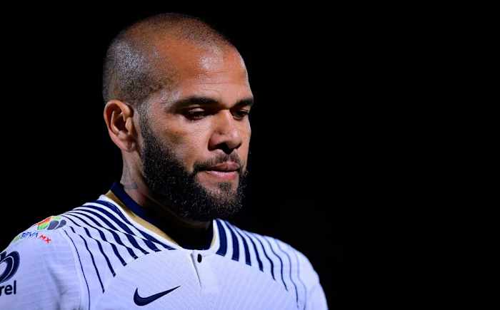 ¡Tras las rejas! Jueza ordena prisión sin fianza para Dani Alves